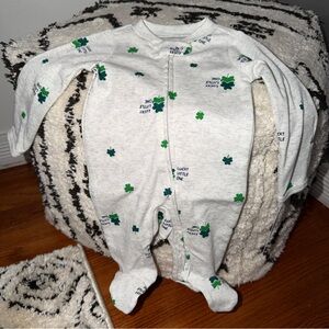 Carter’s Newborn Lucky Little One Shamrock Footed Sleeper NWT St. Patrick’s Day